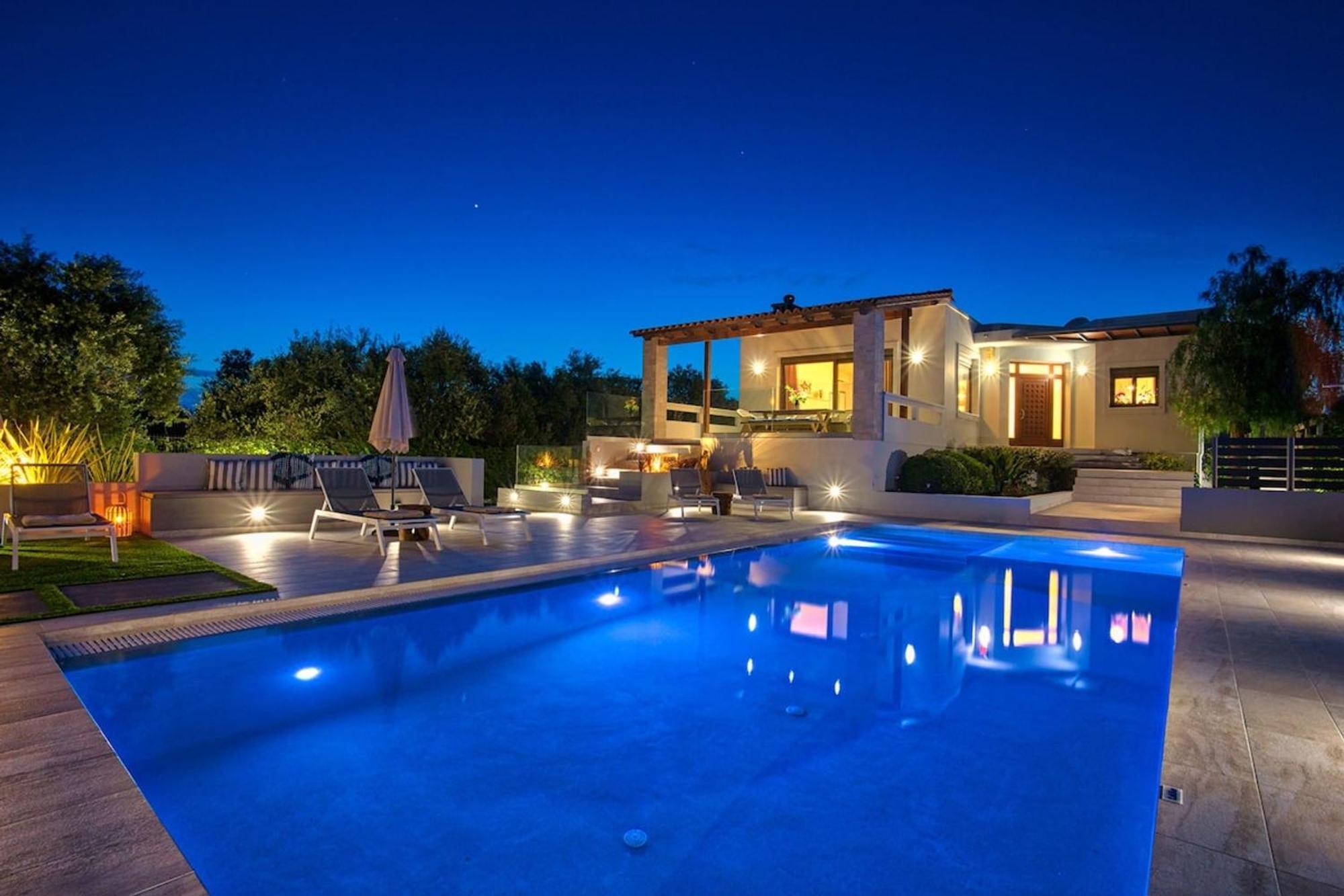 Villa Ampelaki - Premium Villa With Heated Pool Kounoupidhianá 외부 사진